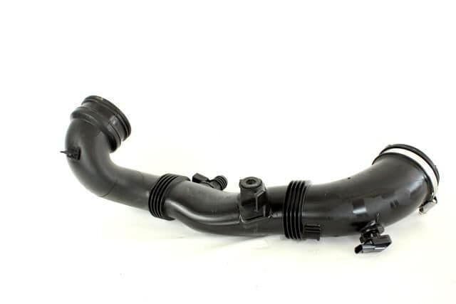 Mercedes W205 OM626 Hava Emiş Hortumu | A6260900137