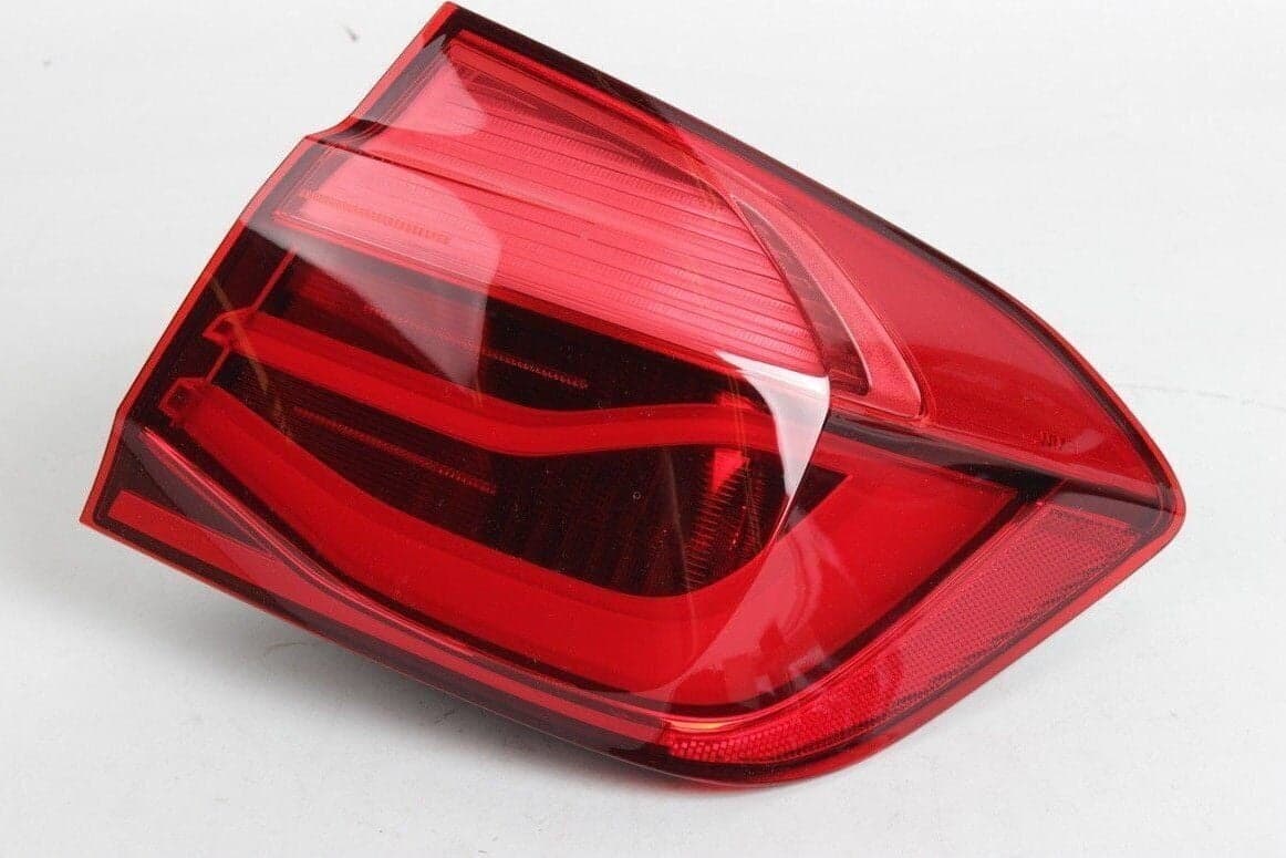 Bmw F30 Stop Lambası Dış Ledli Sağ | GKL 341961