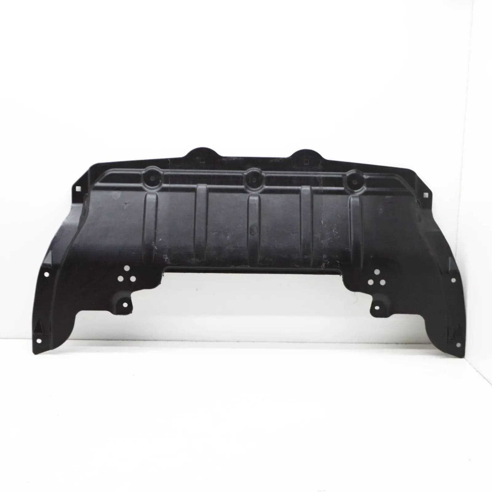 Bmw G30 Motor Alt Muhafaza Ön | GKL 343506