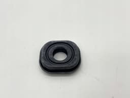 BMW X3 Serisi F25 Radyatör Üst Bağlantı Lastiği | 17117602064